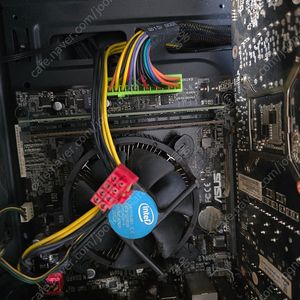 CPU i5 6600(쿨러포함)+ 메인보드Asus + 램12G 팝니다 택포6.5
