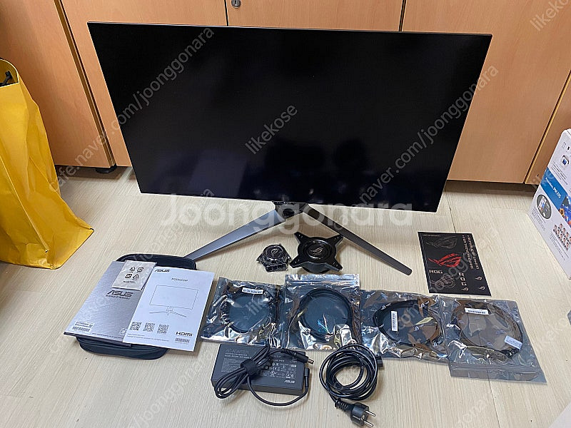 에이수스 ASUS ROG SWIFT OLED PG32U...--7