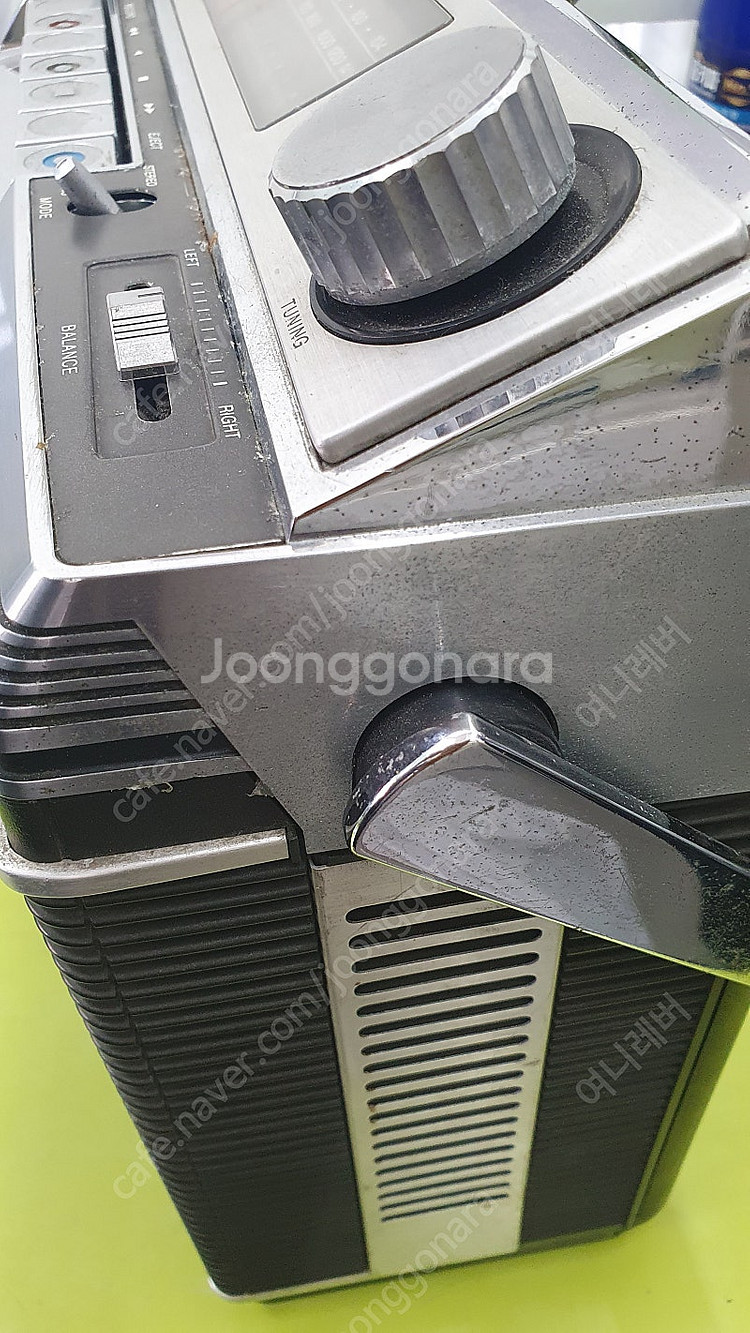 빈티지 소니 라디오 CF-3800 고장품 팝니다.--3