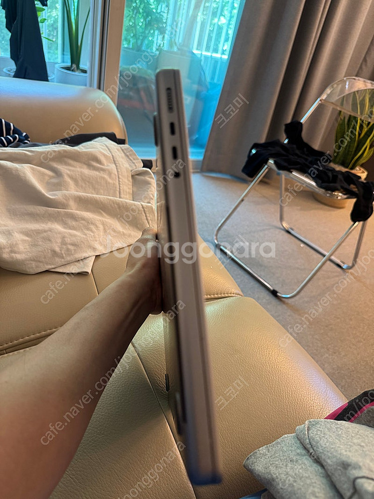 애플 맥북 스그 1tb 16gb 입니다--8