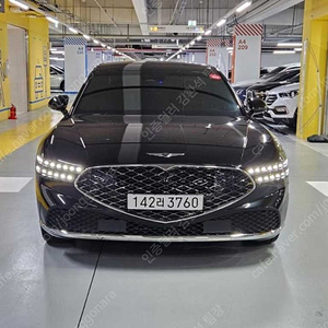 제네시스 G90 중고차 가격 제네시스 중고 검정색 2025년식 6,998km 3.5T GDI AWD 수원중고차