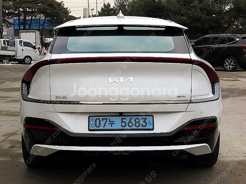 EV6 중고 EV6 중고차 흰색 2022년식 23,25...--5