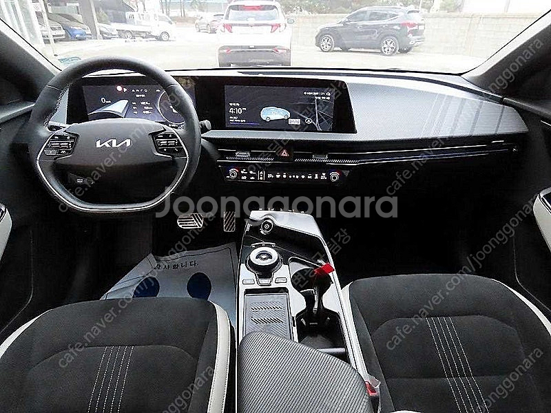 EV6 중고 EV6 중고차 흰색 2022년식 23,25...--8