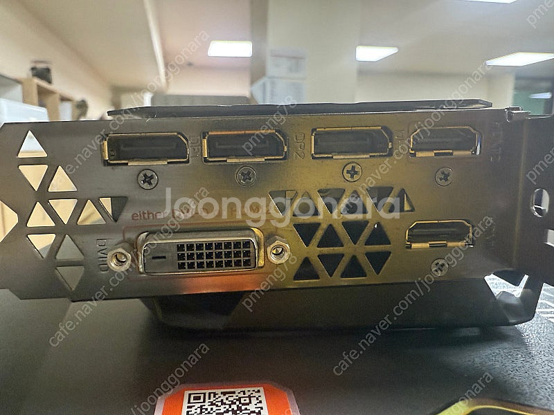 gigabite aorus gtx 1080ti extr...--4