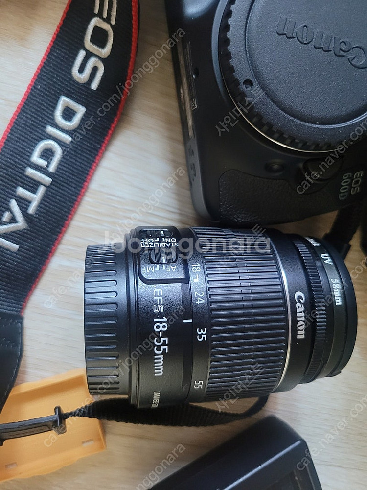 캐논 dslr EOS 600d + 18-55mm 팝니다--2