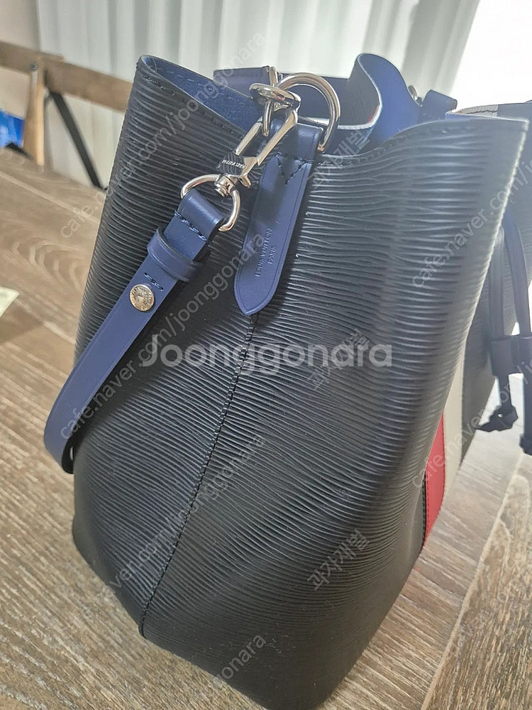 루이비통 M52161 에삐 투톤 스프라이프 노에 버킷백--6