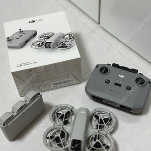DJI NEO