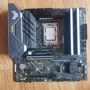 i7 12700f 정품외 부품 싸게 가져가세요.