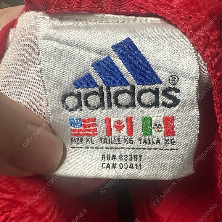 아디다스 올드스쿨 퍼포먼스로고 블랙 레드바람막이 XL--2