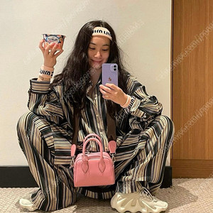 킴스어패럴 플리츠 상하의세트 택포25