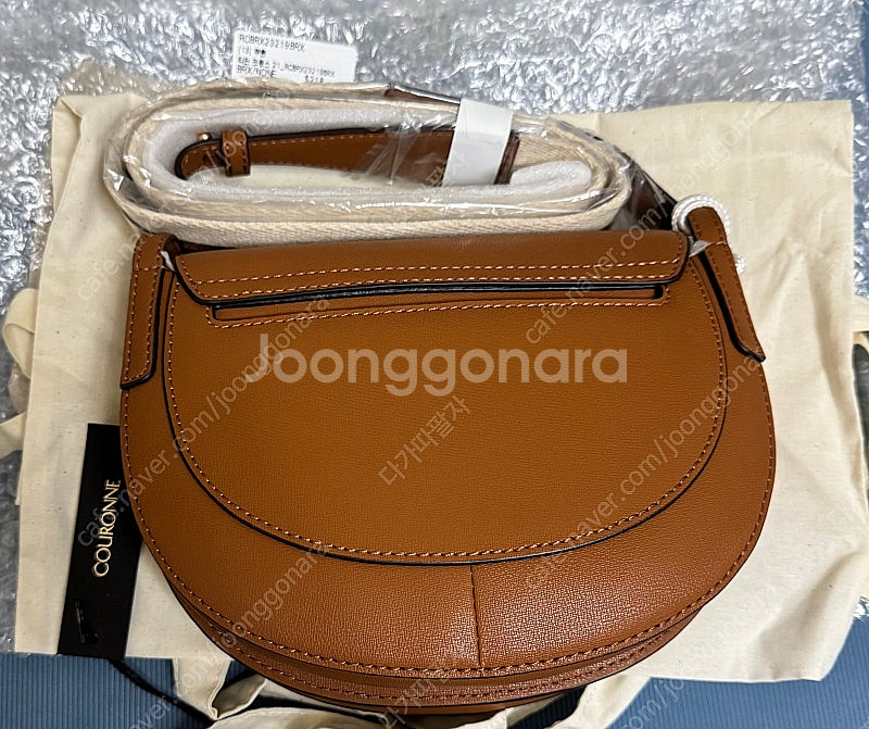 (정품)쿠론 티핀 크로스 21 카라멜카페 가방 크로스백...--8