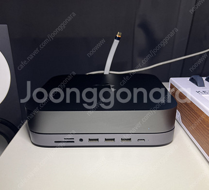 2018 맥미니 고급형 i7, Ram 40g+사타치허브...--2