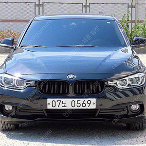 BMW 3시리즈 중고 BMW 320d 중고승용차 3시리즈 중고차 검정색 2016년식 88,467km 320d 수원중고차