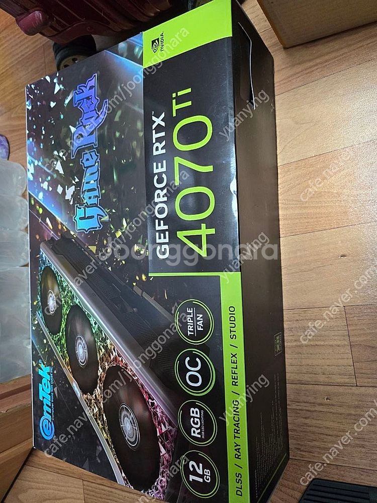 이엠텍 RTX 4070TI AS 1년 남은 제품 팝니다...--0