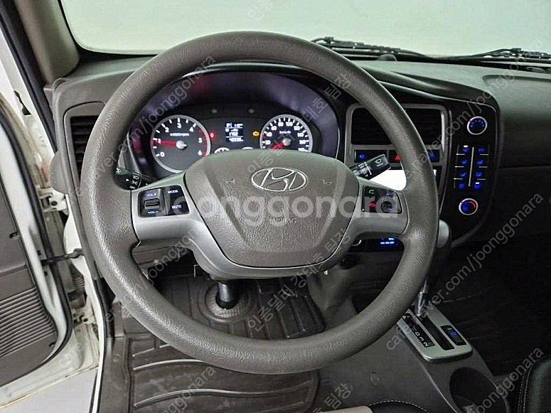캠핑카 중고 포터2 흰색 2018년식 46,911km ...--9