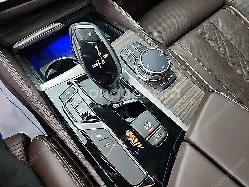 BMW 5시리즈 중고 BMW 520D 중고 5시리즈 중...--9