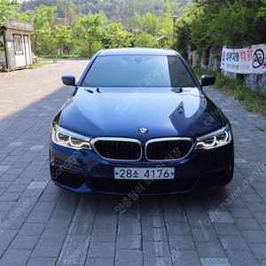 BMW 5시리즈 중고 BMW 530i 중고 5시리즈 중고차 파란색 2019년식 65,881km 530i M 스포츠 플러스 개인사업자 차량구매