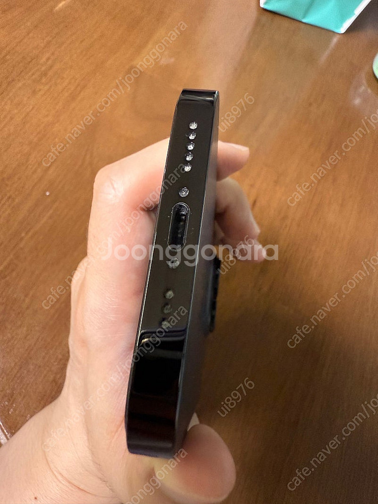 아이폰 14 프로 256기가 블랙 색상 판매합니다.--3