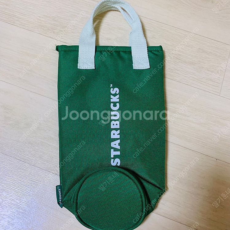 스타벅스 쿨링파우치 그린색상 새상품 팝니다.--1