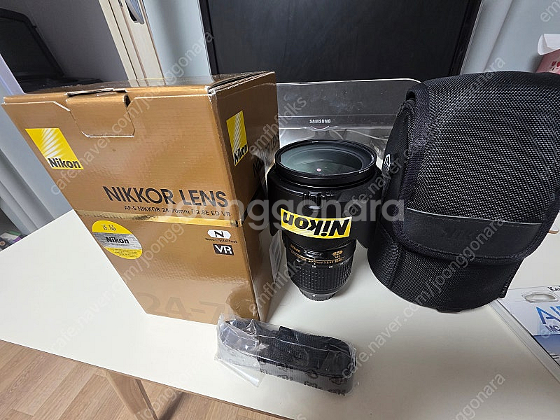 니콘 24-70 N ED VR 렌즈 팝니다.--0