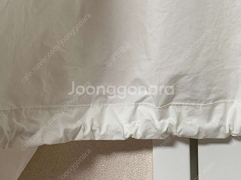 마땡킴 바람막이 화이트 마뗑킴 로고 코팅 점퍼--5