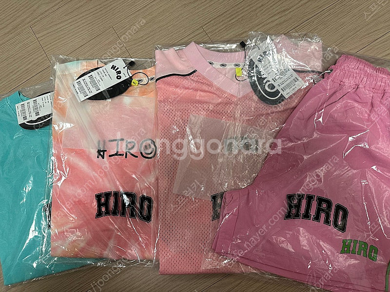 히로 풋볼져지+캠퍼스쇼츠+올데이다잉 반팔+타이다잉 민트...--5
