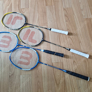 FILA + WILSON 배드민턴 라켓 4개