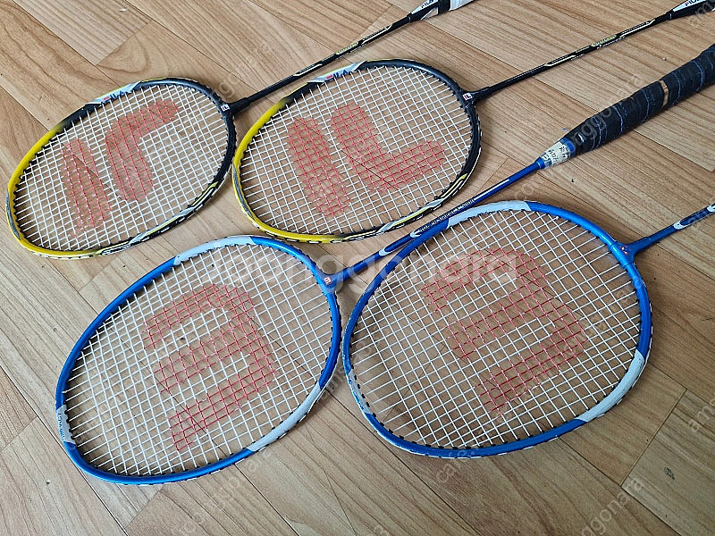 FILA + WILSON 배드민턴 라켓 4개--3