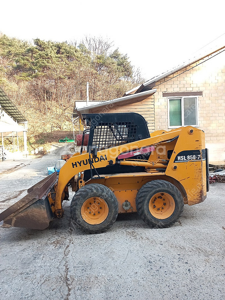현대 스키로더 HSL 850-7 판매합니다.--0
