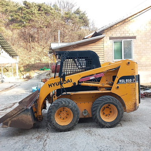 현대 스키로더 HSL 850-7 판매합니다.