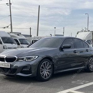 BMW 3시리즈 중고 BMW 중고 BMW 3시리즈 중고차 할부가능 회색 2020년식 66,323km 320i M 스포츠 야간출고가능