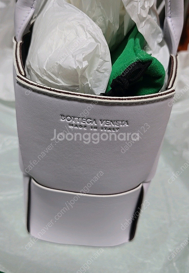 (새상품) 보테가베네타 아르코 토트백 스몰--5