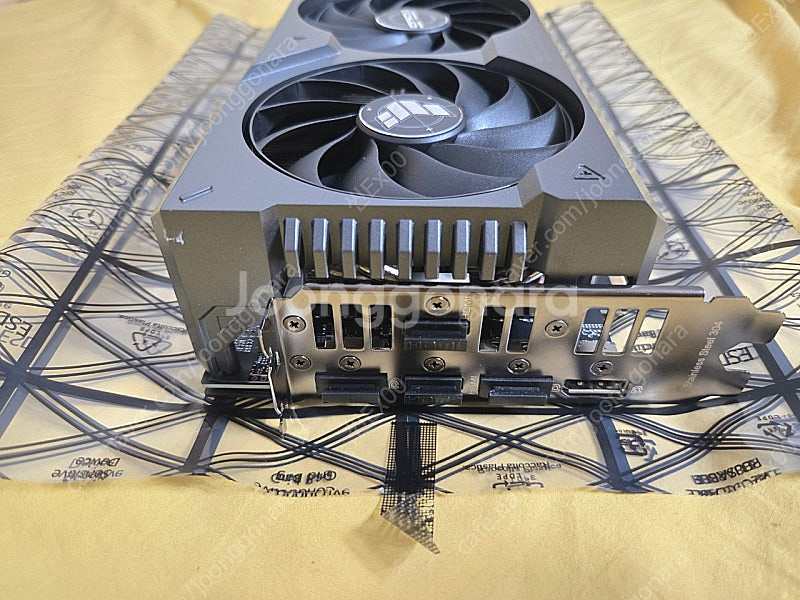 ASUS TUF Gaming지포스 RTX 4070 Ti...--2