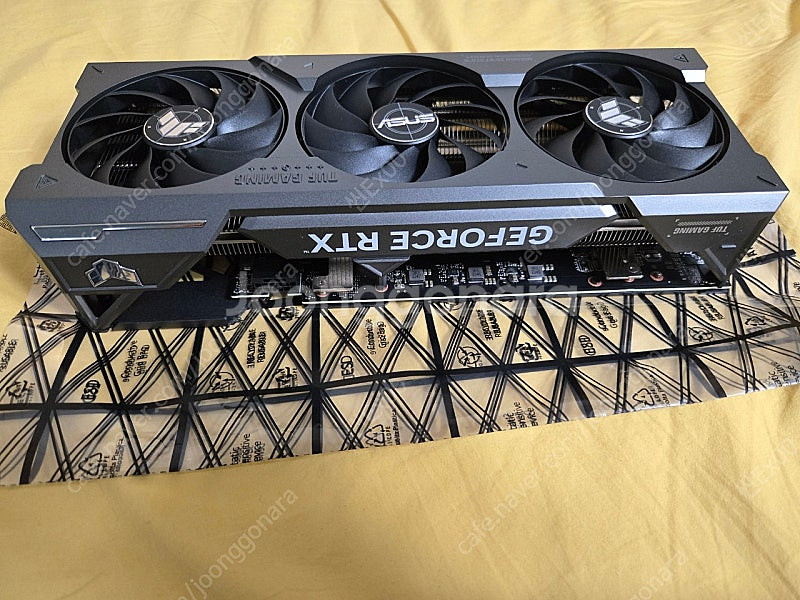 ASUS TUF Gaming지포스 RTX 4070 Ti...--4