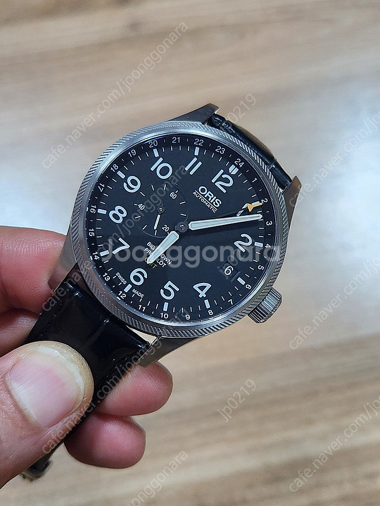 오리스 빅 크라운 프로파일럿 GMT 스몰세컨드 시계--0