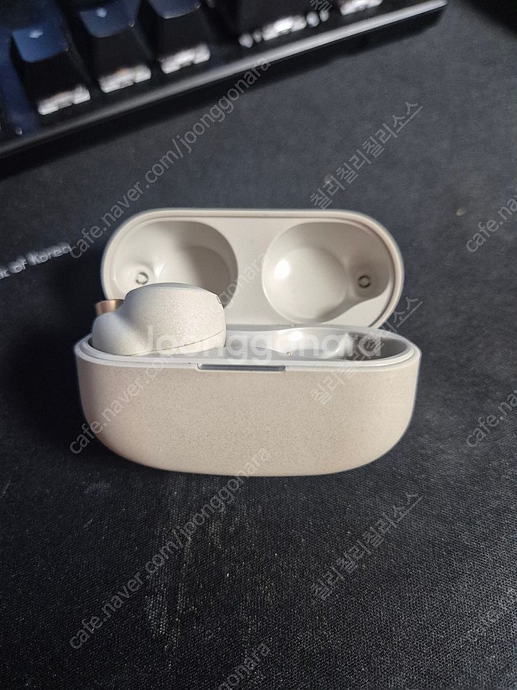 소니 wf 1000 xm4 충전기 + 왼쪽 유닛 판매합...--4