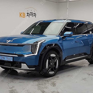 EV9 중고 EV9 중고차 파란색 2024년식 12,944km 4WD 어스 개인사업자 차량구매