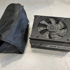 커세어 RM1000x 파워 팝니다.