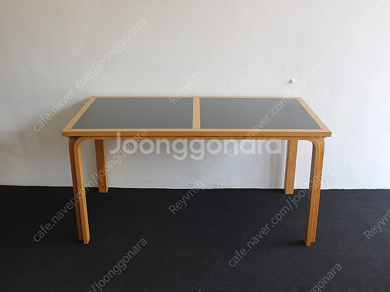 매그너스 올레센 빈티지 테이블 140 x 70 cm--0