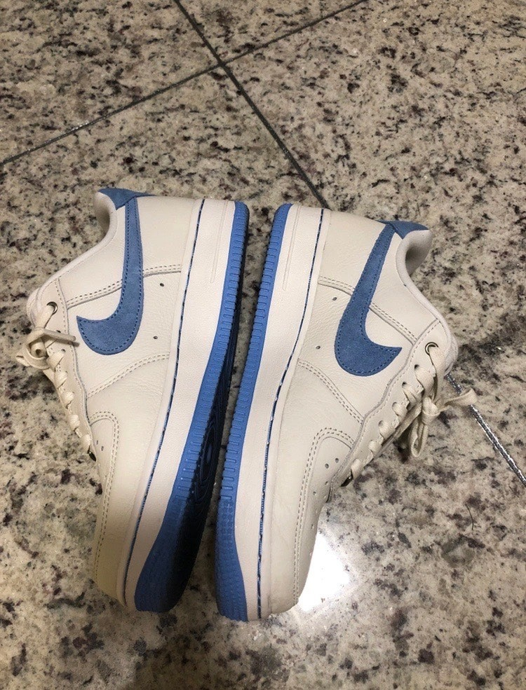 나이키 에어포스 1 LXX 유니버시티 블루 235--4