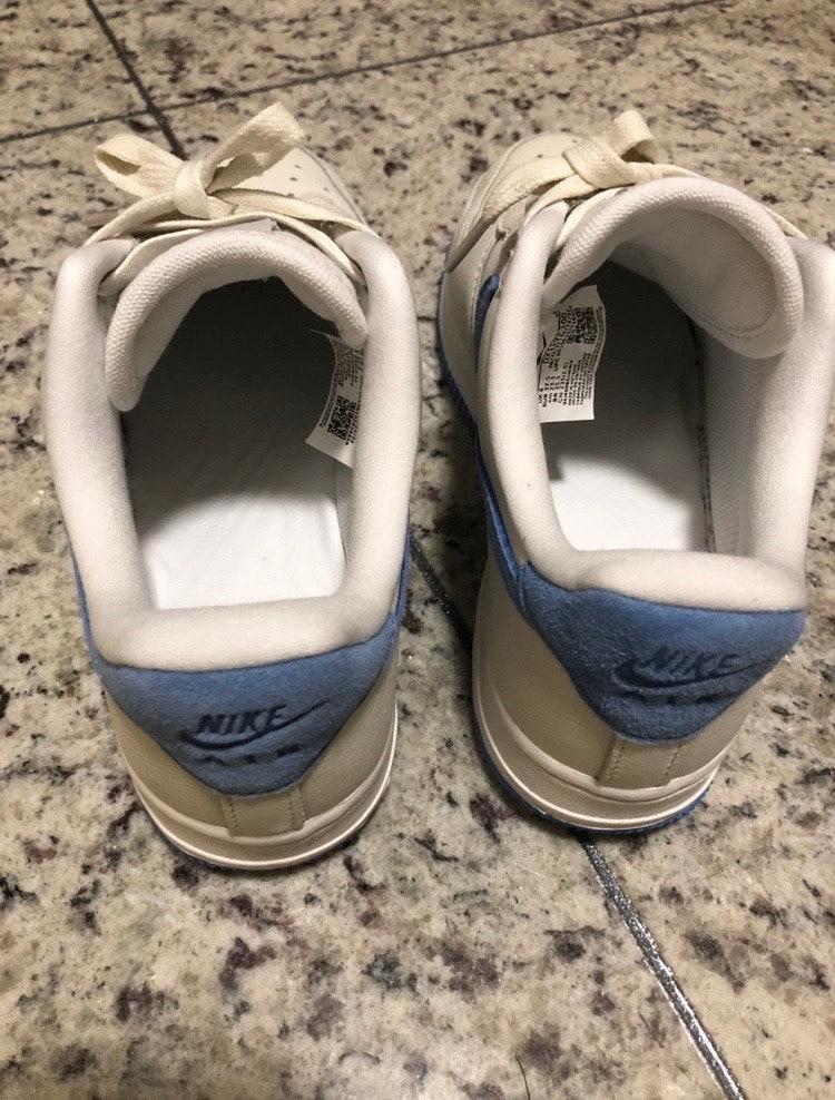 나이키 에어포스 1 LXX 유니버시티 블루 235--5