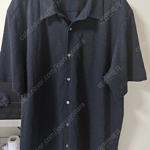 24ss 띠어리옴므 반팔 코튼셔츠 블랙 XL 팝니다.