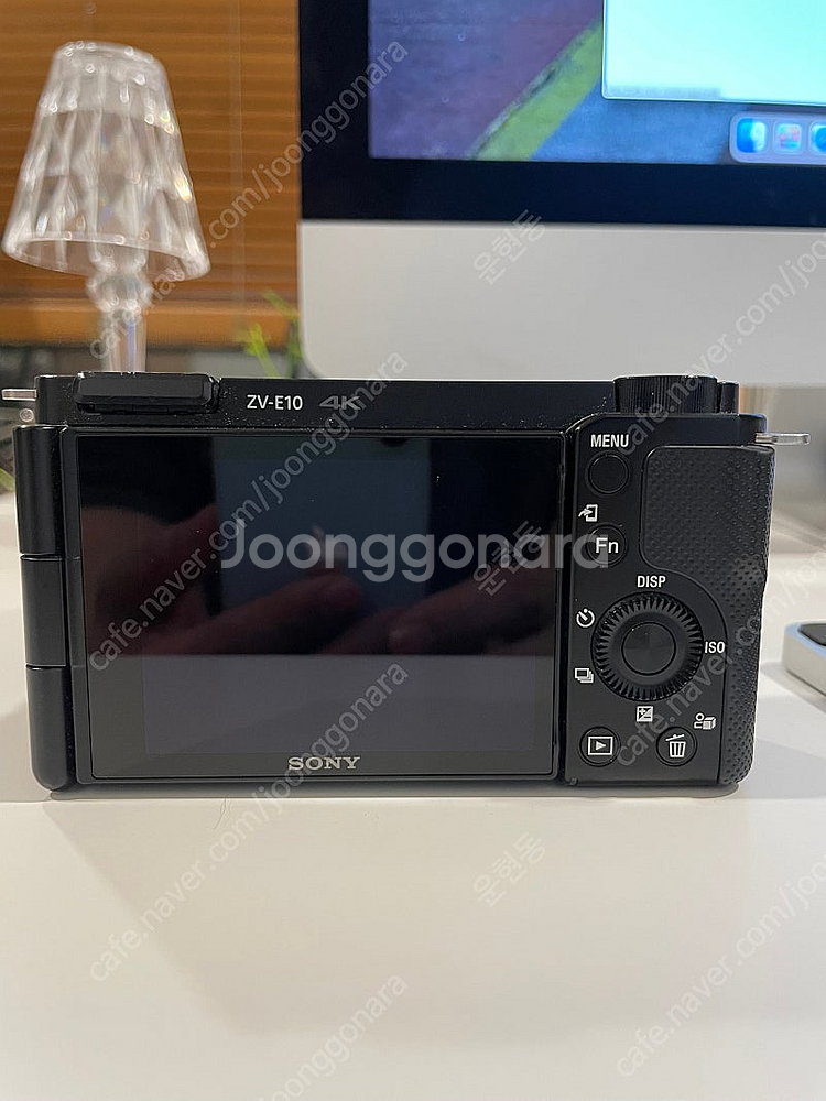 소니 ZV-E10 + 칼이사(SEL24F18Z)--3