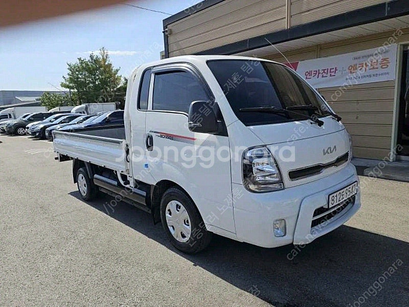 봉고3 중고차 할부 더 뉴 봉고3 카고 1톤 4륜 흰색...--0