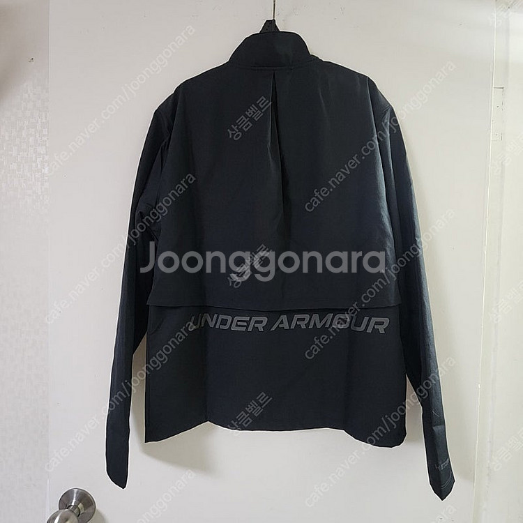 언더아머 론치 재킷 1376797 남성 M사이즈/여자....--1