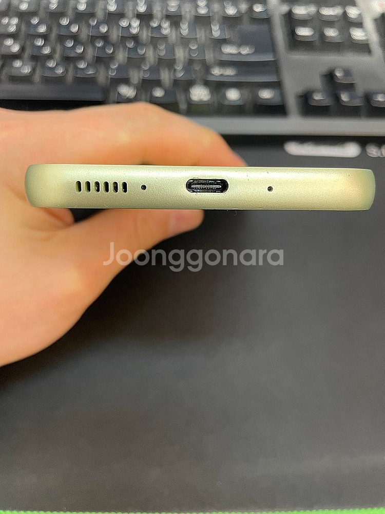 갤럭시퀀텀4 어썸라임 128GB 무잔상 상태좋은 중고1...--5