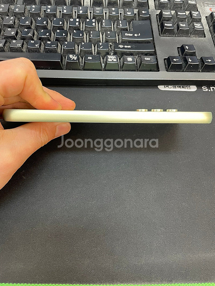 갤럭시퀀텀4 어썸라임 128GB 무잔상 상태좋은 중고1...--6