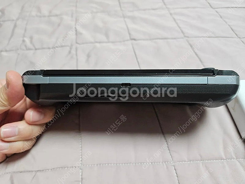 GPD WIN4 6800U 16+1TB 팝니다.--5