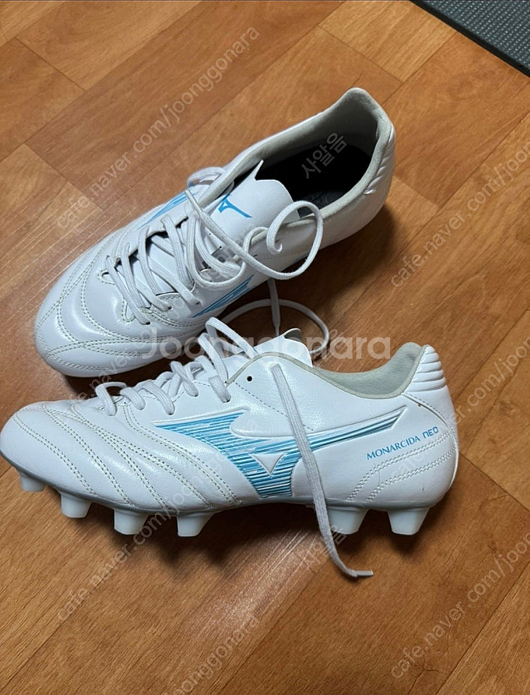 미즈노 축구화(255) 모나르시다 네오3 와이드 버전--2