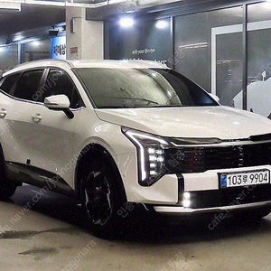 기아 스포티지 중고차 할부 스포티지 SUV 중고차 흰색 2025년식 1,818km 1.6 터보HEV 2WD 시그니처 당일 즉시 출고가능